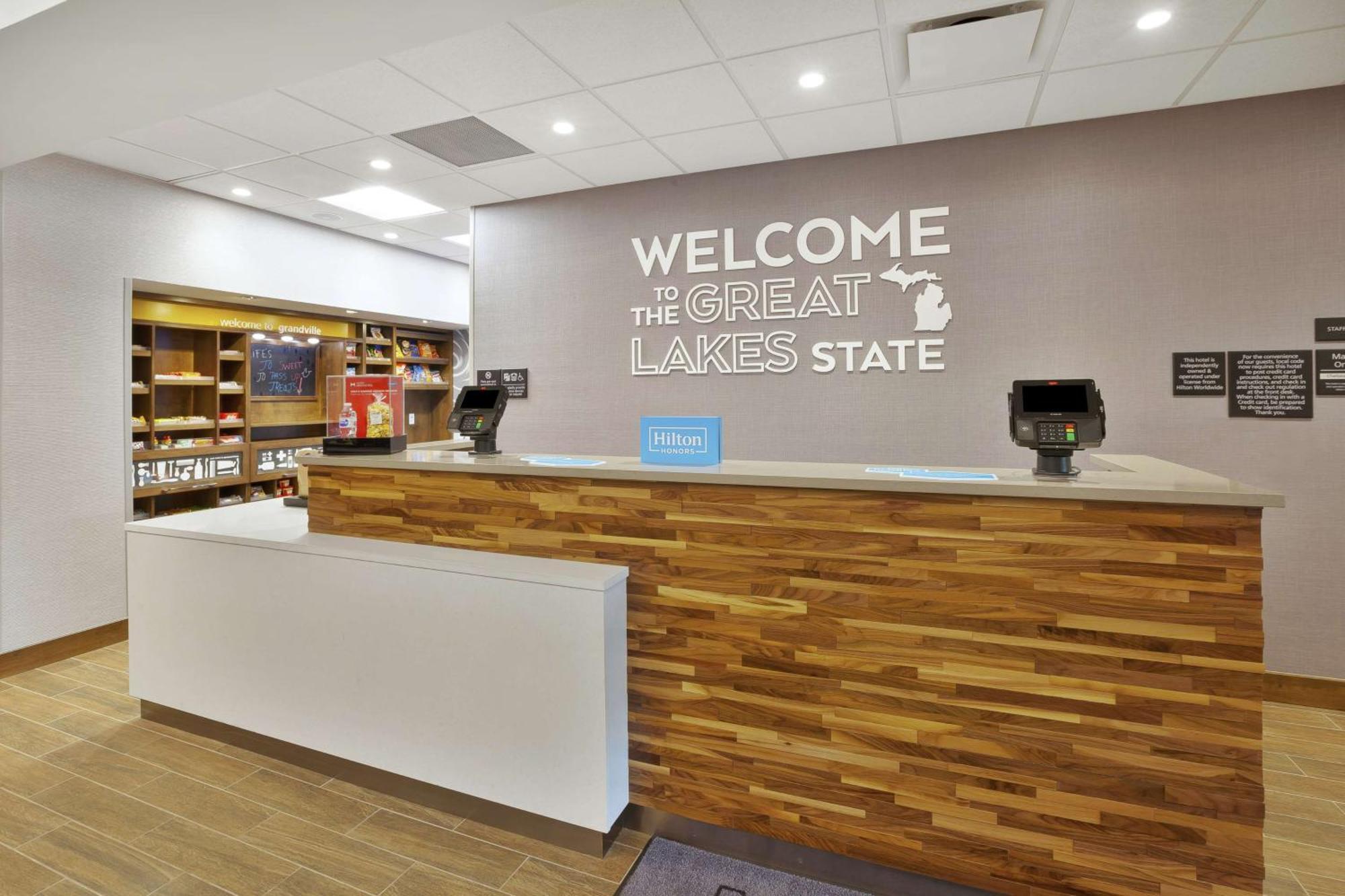 Hampton Inn & Suites Grandville Grand Rapids South Exterior foto